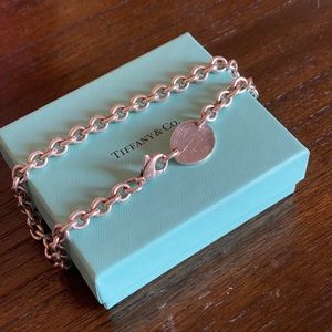 Return to Tiffany oval tag necklace Used